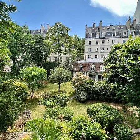 Spacious & Modern Flat Close To Parc Monceau Apartmán *